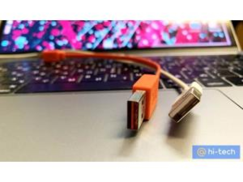 USB standartının yaradıcısı öz əsas səhvini etiraf edib