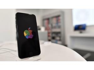 Ucuz “iPhone SE” aparatının təqdim ediləcəyi vaxt məlum olub