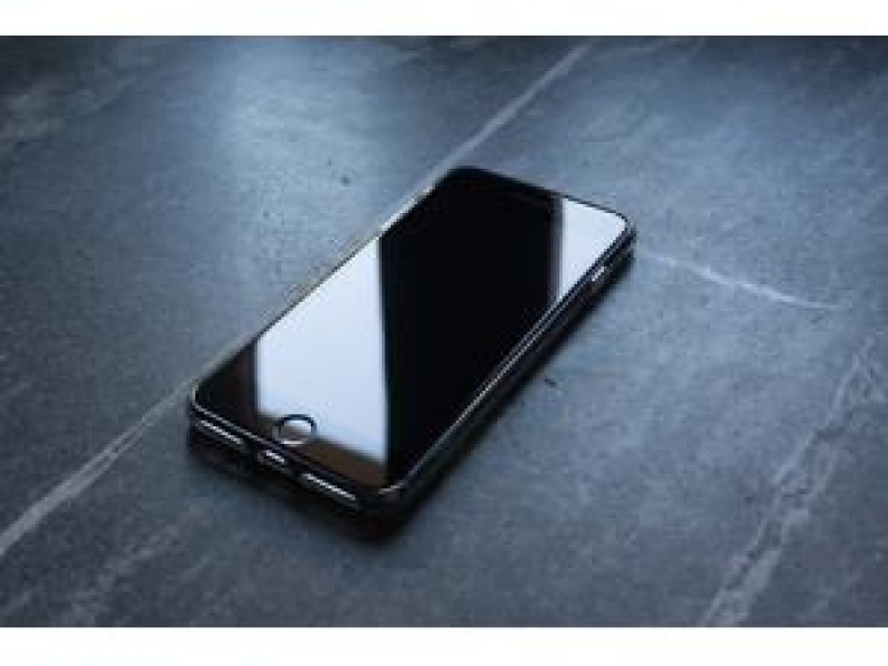 “iPhone 13” smartfonunun buraxılış tarixi açıqlanıb