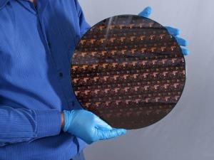 “IBM” şirkəti dünyada 2 nm-lik texnoloji proses üzrə ilk çip hazırlayıb