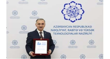 Elmir Vəlizadə “Caspian Business Award 2020” mükafatına layiq görülüb
