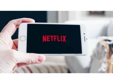 “Netflix” serial və kinolar üçün sürətləndirilmiş baxış funksiyasını sınaqdan keçirir