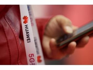 “Huawei” şirkəti “Google” servislərini əvəzləyəcək xidmətlər yaradacaq