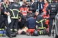 Polşa-Niderland futbol oyunundan əvvəl atışma - polisə hücum edildi - FOTO 