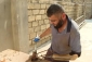 Tək qolu ilə tikintiyə aid hər işi bacarır - (Video)