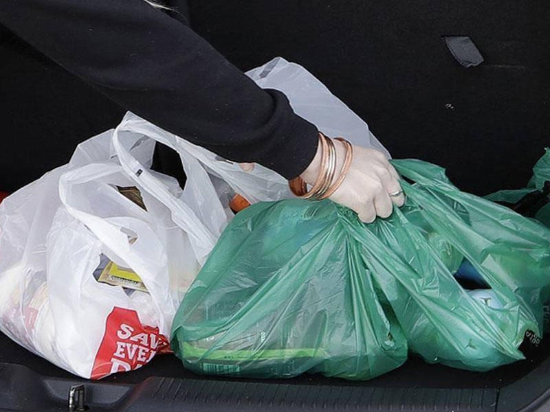 Dəniz suyunda həll olan plastik paketlər -  Şəkər qamışından hazırlanıb