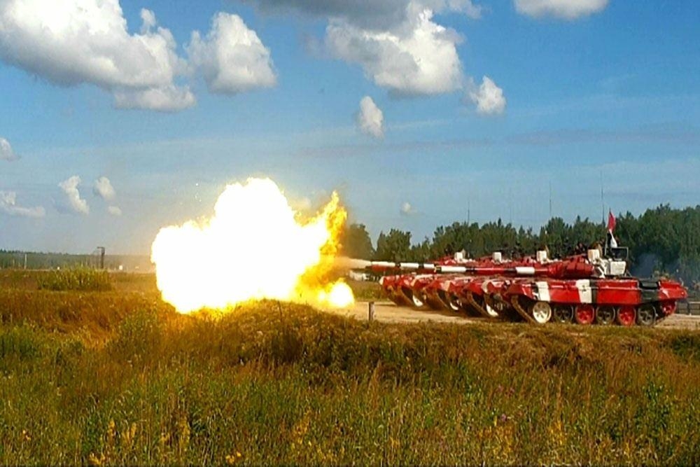 Tankçılarımız “Tank biatlonu” müsabiqəsinə hazırlıqlarını davam etdirir - FOTO