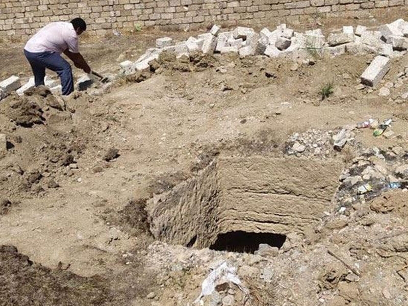 Bakıda tarixi abidə qanunsuz zəptdən xilas oldu - FOTO