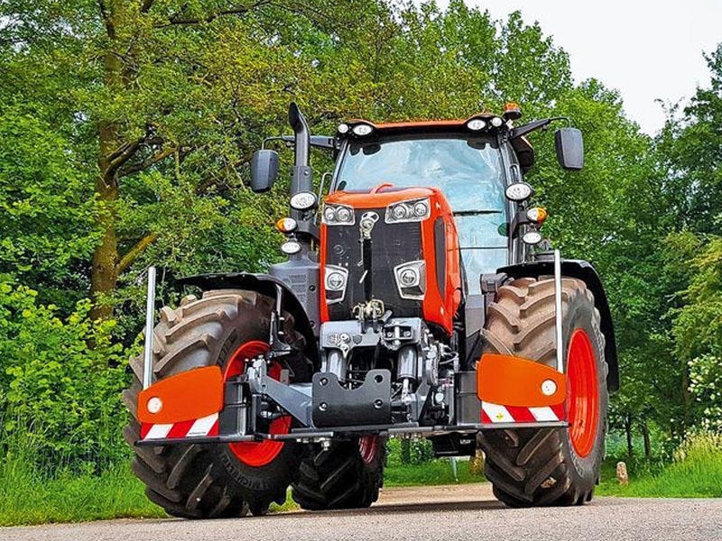 Azərbaycan Niderlanddan 6 mln. dollar dəyərində 265 traktor alıb