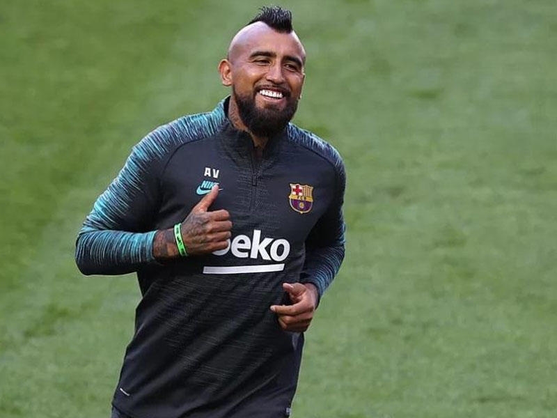 Vidal ''Barselona'' ilə müqaviləni ləğv etdi