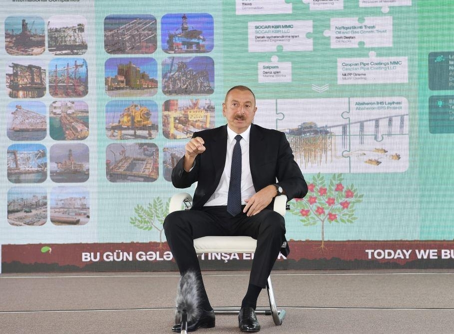 Prezident İlham Əliyev: ''İşğal edilmiş torpaqlara haradansa insan gətirib qanunsuz məskunlaşdırmaq cinayətdir''