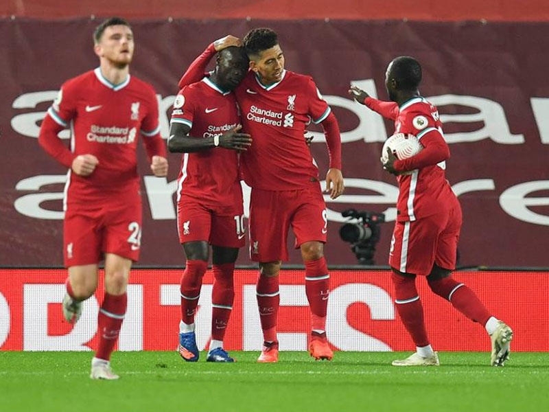 ''Liverpul'' ''Arsenal''a qalib gəldi, ''Fulhem'' uduzdu