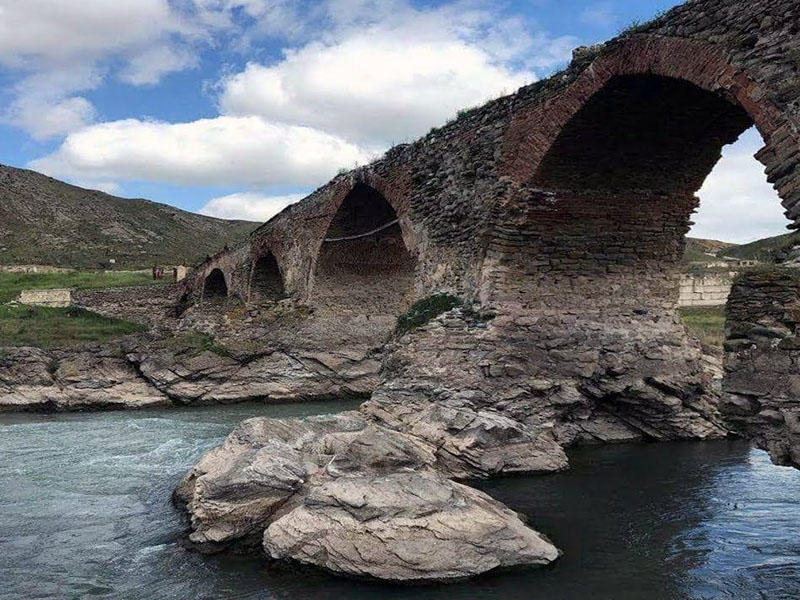 İran Xudafərin və Qız Qalası hidroqovşaqlarından istifadə ilə əlaqədar danışıqlara hazırdır