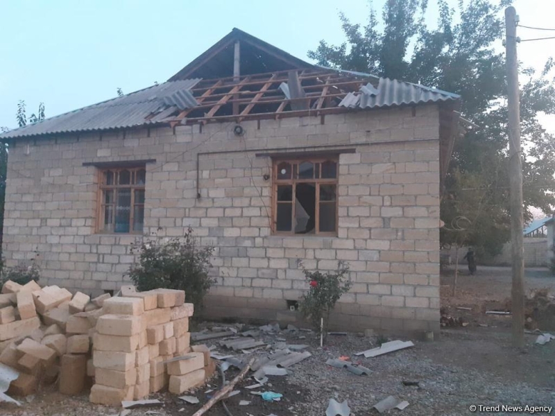 Ermənistanın ağır artilleriya zərbələri nəticəsində Bərdədə 5 fərdi evə ciddi ziyan dəyib - FHN - VİDEO - FOTO