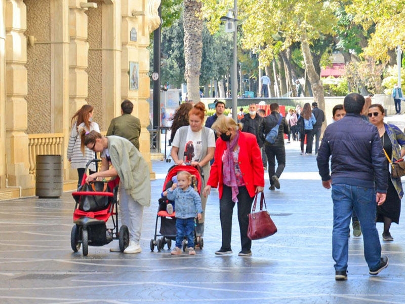 İndi cavanlarda koronavirusun daha ağır formada keçdiyini müşahidə edirik - TƏBİB