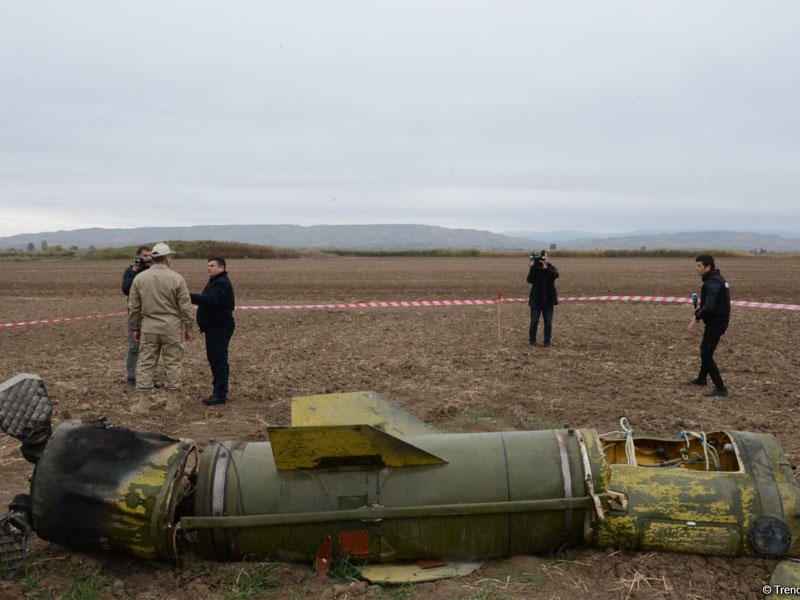 Ermənilərin Füzuliyə atdığı ''Tochka U'' raketi - VİDEO - FOTO