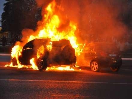 Bakıda ''Porsche'' yanıb