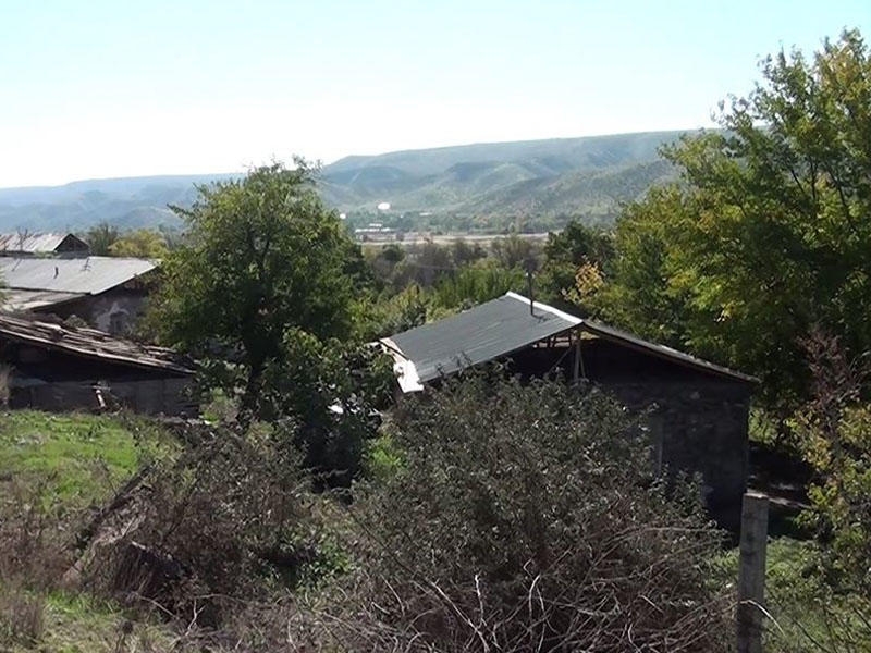 Qubadlıda bütün evlər və inzibati binalar tamamilə dağıdılıb, çoxillik ağaclar məhv edilib