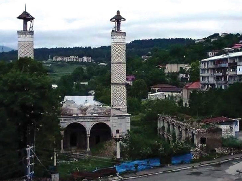 Ermənilər təkcə xalqımıza qarşı deyil, dini abidələrimizə qarşı da soyqırım törədiblər