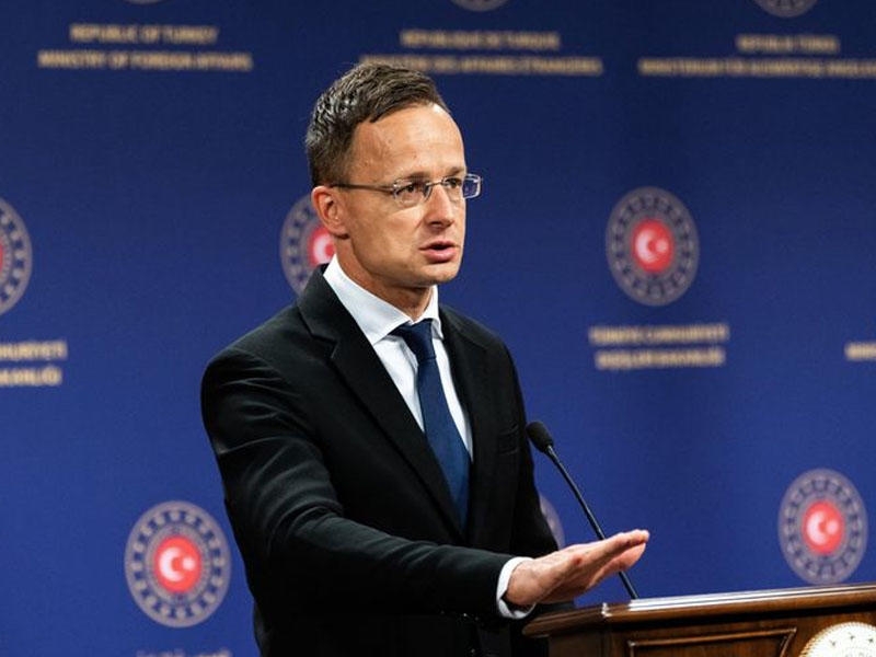 Macarıstanın xarici işlər naziri Türkiyəyə səfər edəcək