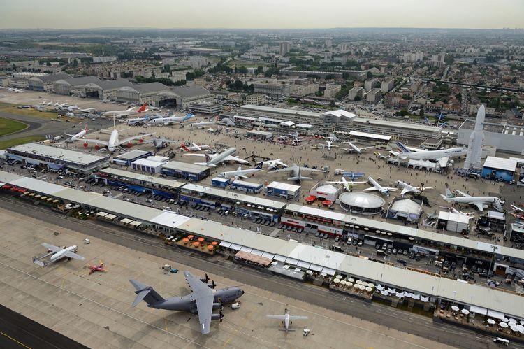 Dünyanın ən böyük aviasiya sərgilərindən biri ləğv edilib