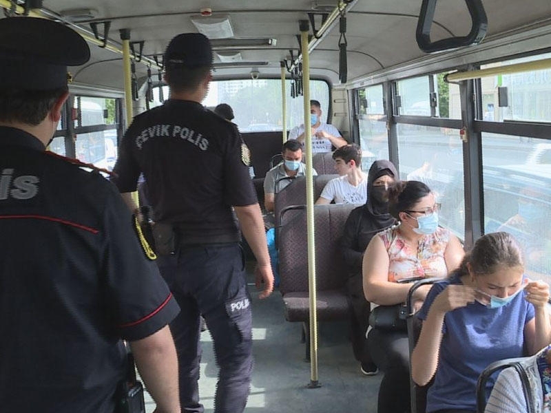 Avtobusda maskalardan istifadə etməyən 533 şəxs cərimələnib