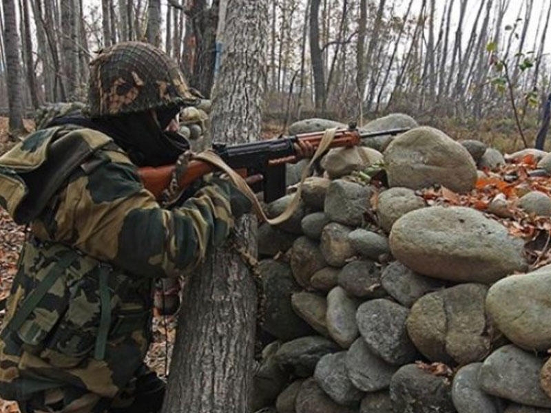 Hindistan Pakistanın 2 əsgərini öldürdü