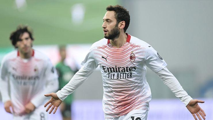 Madrid klubu Çalhanoğlunu istəyir