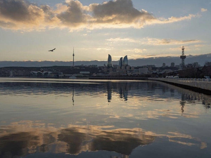 Bakıda 8 dərəcə isti, rayonlarda şaxta olacaq