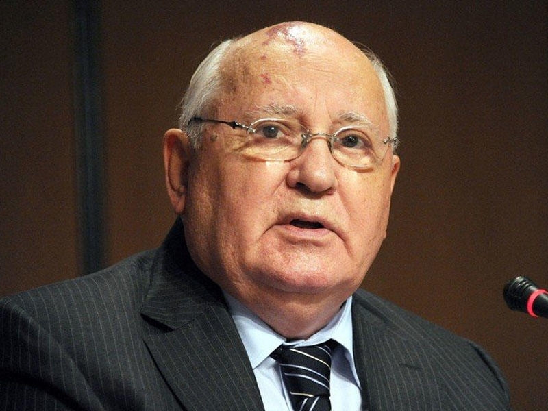 Qorbaçov Qarabağdan DANIŞDI