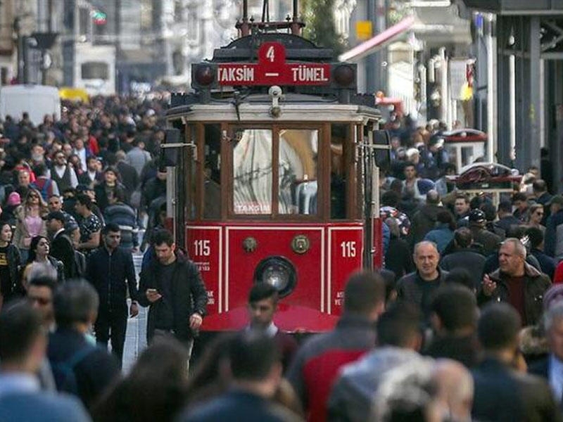 İstanbul əhalisinin sayı azalır