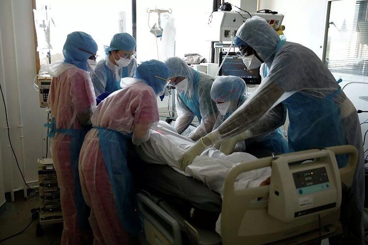 Braziliyada son bir gündə 50 mindən çox insanda koronavirus aşkarlanıb