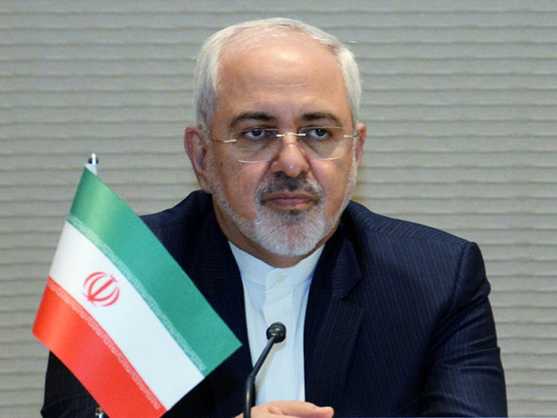 Zərif İran parlamentini tənqid etdi