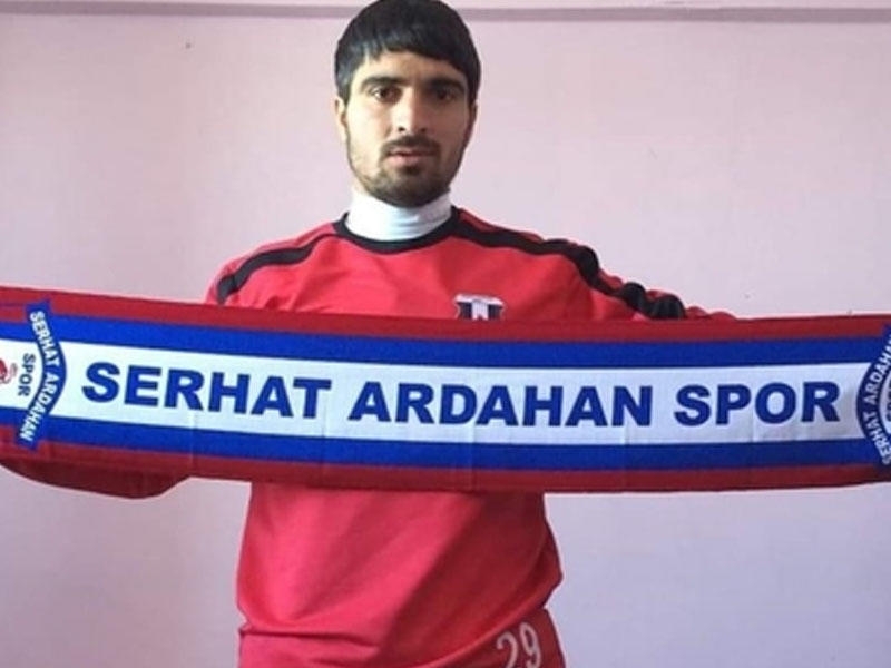 20 il futbol oynadı, indi meyvə-tərəvəz satır - FOTO