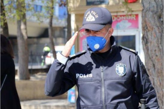 Bakıda koronaviruslu qadınlar şəhərə çıxdılar, tutuldular