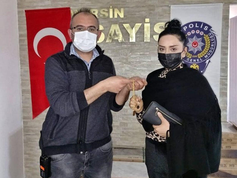 Yorğan altında yaxalandı - İnanılmaz olay - FOTO