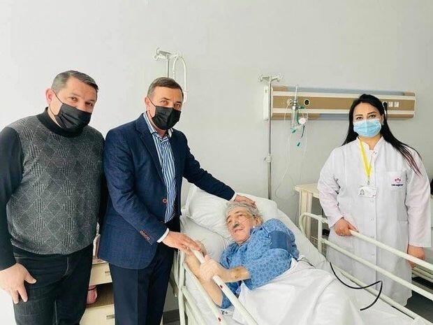 Rəmişin xəstəxanadan görüntüləri yayıldı - FOTO