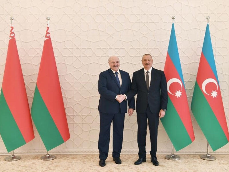 Aleksandr Lukaşenko: Azərbaycan öz milli arzusuna çatmaq yolunda böyük addım atıb