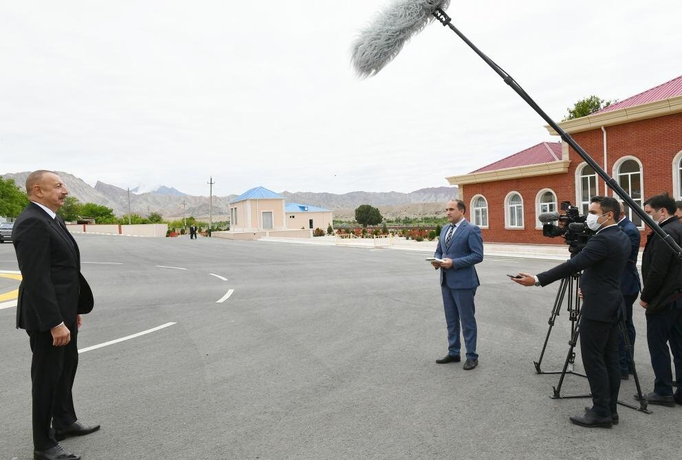 Prezident İlham Əliyev: Ulu Öndərin siyasi müdrikliyi ermənilərin və AXC-Müsavat cütlüyünün planlarını alt-üst etmişdir