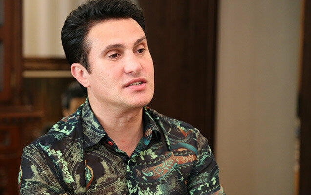 ''Başını sal aşağı, balalarını böyüt'' - Nadirdən Rəqsanəyə