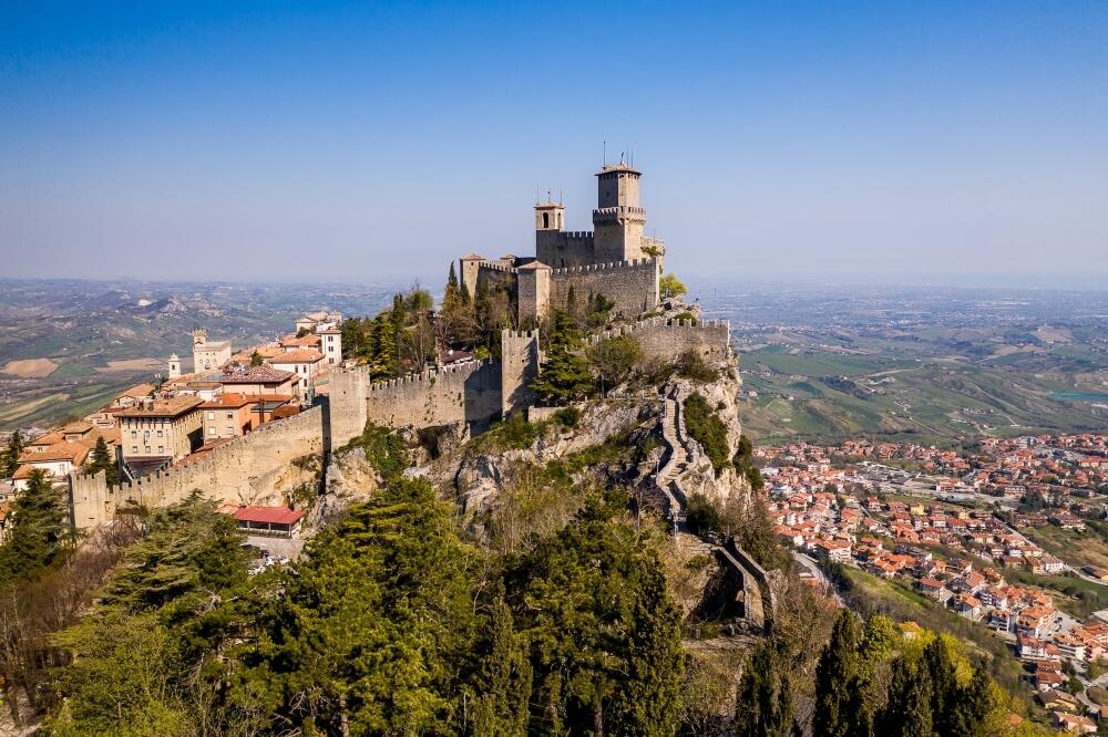 San Marino ölkəyə turist cəlb etmək üçün yeni metoda əl atıb