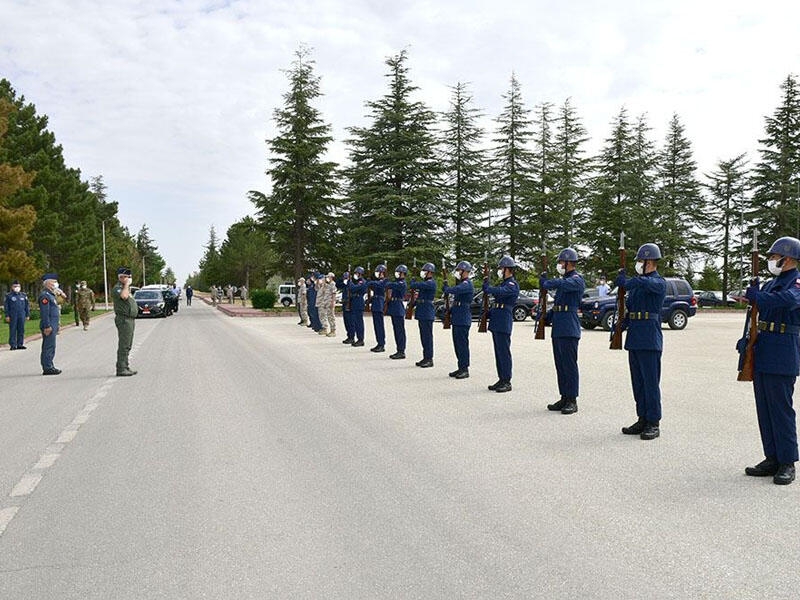 Azərbaycan HHQ komandanı Türkiyədə səfərdədir - FOTO