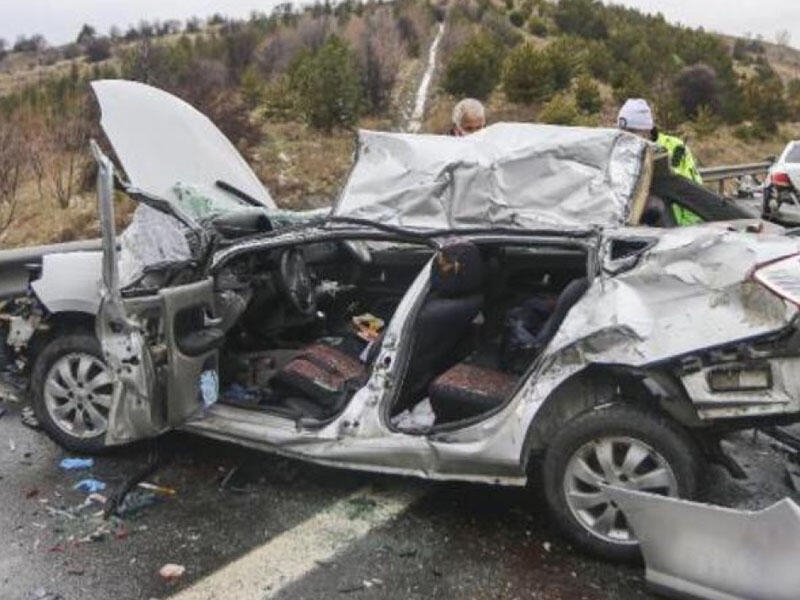 Türkiyədə yol qəzası nəticəsində 9 nəfər ölüb