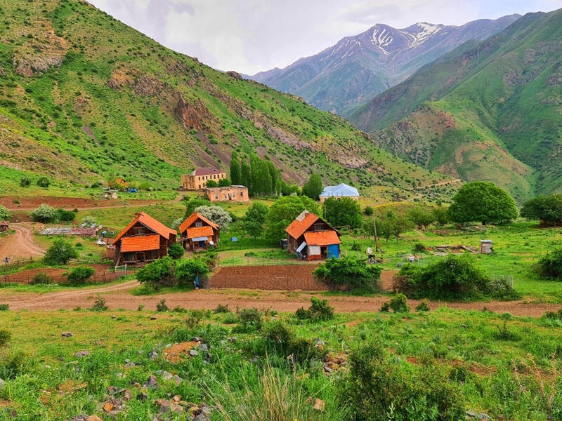 Dağlar gözəli Parağaçaydan FOTOREPORTAJ