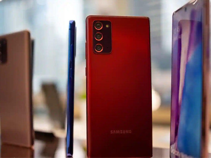 “Samsung”un smartfonlarında casus mobil tətbiqlər aşkar edilib