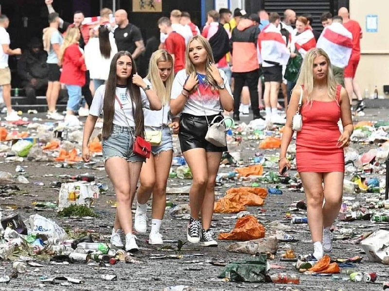 London finaldan sonra bu hala düşdü... – FOTOlar