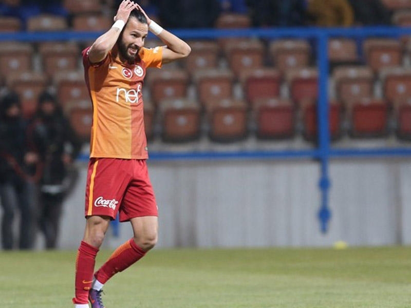 ''Qalatasaray'' Yunanıstanda xoşagəlməz hadisə ilə üzləşib