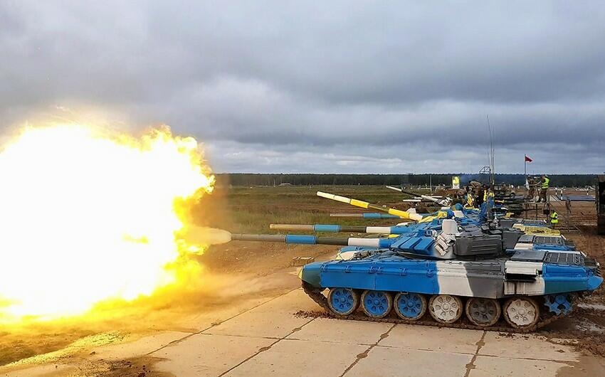 Tankçılarımız “Tank biatlonu” müsabiqəsinə hazırlıqlarını davam etdirir - FOTO