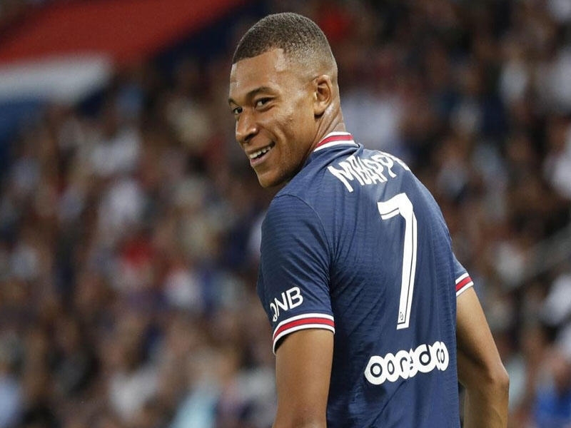 “Real” Mbappe ilə danışıqları dayandırıb