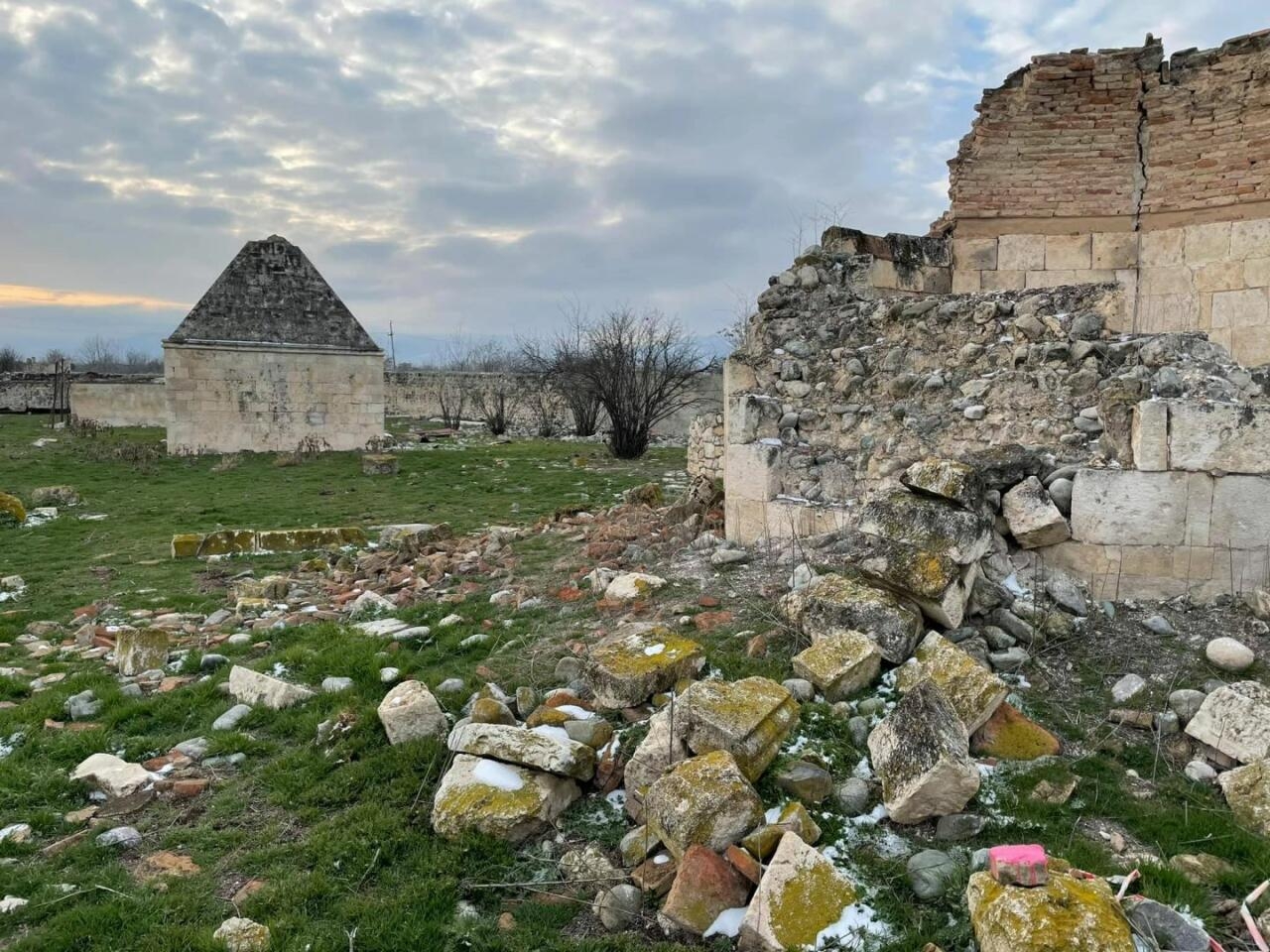 Bir qrup Ağdam sakininin öz doğma şəhərinə səfəri başlayıb